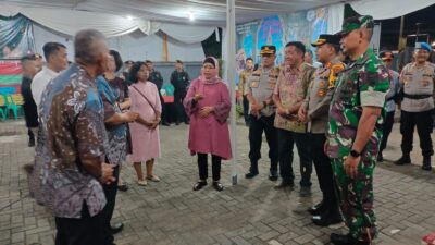 Pastikan Malam Natal di Batang Aman, Forkopimda Keliling Gereja