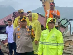 Bencana Longsor Di Kabupaten Humbahas Sumatera Utara