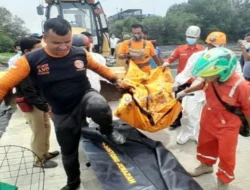 Mayat Pria Tanpa Identitas Ditemukan Mengapung di Kolam Tinja Semarang