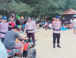 Terjadi Lonjakan Pengunjung, Polres Rembang Perketat Pengamanan di Pantai di Rembang