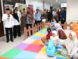 Kunjungi RSUD KRMT Wongsonegoro Semarang, Wapres Apresiasi Pelayanan Digital