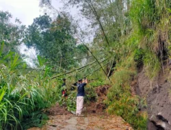 Terdampak Longsor, Akses Dua Desa di Kecamatan Selo Putus, Alat Berat Tak Bisa Jangkau Lokasi