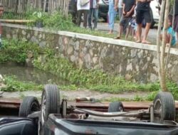 Detik-detik Daihatsu Sigra Terjun ke Kolam di Kawasan Wisata Kalikesek Kendal, Sopir Warga Tembalang