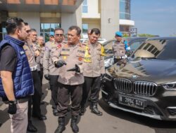Polda Jateng Tangkap Komplotan Penjual Puluhan Mobil Bodong