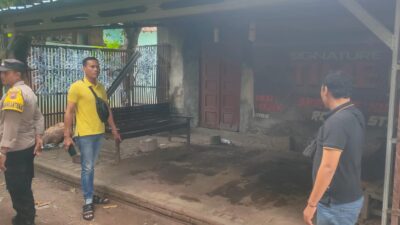 Personil SPKT, Reskrim, dan Bhabinkamtibmas Turun ke TKP, Tindaklanjuti Dugaan Latber Ayam di Belakang Rumah Harjono