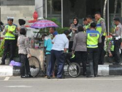Ada Hal Unik Saat Deklarasi Knalpot Brong di Alun-Alun Pati, Penjual Es Puter Keliling Dilarisi Polisi