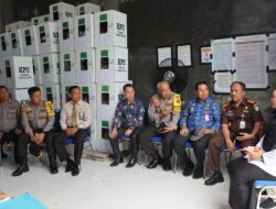 Wakapolda Kalteng Cek Langsung Keamanan Logistik Pemilu 2024 di KPU Sukamara