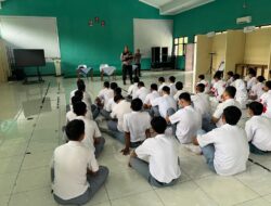 Pelajar SMK N 1 Terima Sosialisasi Larangan Knalpot Brong dari Polsek Cluwak
