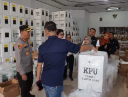 Kapolres Lamandau bersama Forkopimda dampingi Ketua KPU Kalteng Cek logistik Pemilu