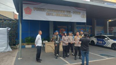 Posko Netralitas TNI-POLRI Polrestabes Semarang Ditinjau Kabidhumas Polda Jateng