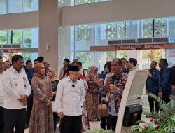 Ma’ruf Amin Tinjau Pelayanan Kesehatan di RS Wongsonegoro Semarang