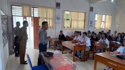 Bekali Pelajar Melawan Narkoba, Sat Binmas Polres Humbahas Gelar Police Goes To School