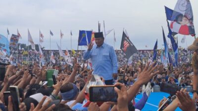 Kampanye Akbar di Sidoarjo Jatim, Prabowo: Saya Bersumpah Beri Jiwa & Raga untuk Negara