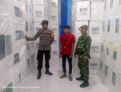 TNI-Polri Di Sarang Rembang Amankan Logistik Pemilu 2024 di PPK Kecamatan