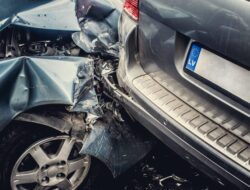 Satu Sopir Tewas, Begini Kronologi Kecelakaan Karambol Mobil Versus Truk di Tol Semarang-Solo
