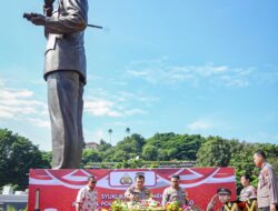 Kapolda Jawa Tengah Resmikan Monumen Patung Hoegeng