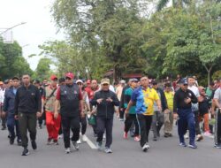 Jalan Sehat dan Deklarasikan Pemilu Damai Dihadiri Polda Kalteng