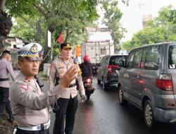 138 Kendaraan Menuju Simpang Lima Semarang: Kepolisian Pati Berjaga dalam Pemberangkatan Partai Pemilu 2024