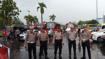 Pemberangkatan Kader Partai untuk Kampanye Akbar di Semarang Diamankan Polresta Pati