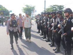 Polres Kobar Gelar Apel Pergeseran Pasukan Pengamanan TPS Pemilu