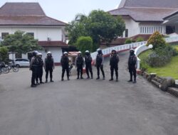 Satuan Samapta Polresta Pati Berikan Himbauan Kamtibmas Selama Patroli Pemilu