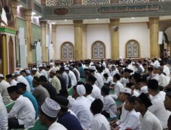 Pasca Kemenangan Prabowo-Gibran, Masyarakat Aceh Serentak Sujud Syukur