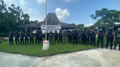 Patroli Gabungan Polri-TNI Jaga Situasi Pasca Pemungutan Suara di Pati