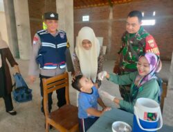 Bhabinkamtibmas Polsek Margorejo Lakukan Monitoring Posyandu Sub PIN Polio di Desa Langenharjo