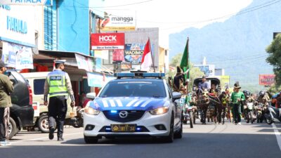 Kirab Prosesi HUT Banjarnegara Ke-453, Polres Banjarnegara Lakukan Pengamanan