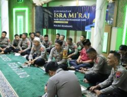 Polres Rembang Gelar Peringatan Isro Mi’raj di Masjid Annuraniyyah