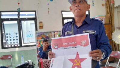 Geger Surat Suara Ditempel Gambar Palu Arit di Semarang
