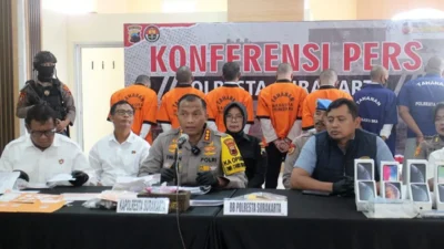 Polresta Surakarta ungkap kasus pencurian gasak 56 unit handphone