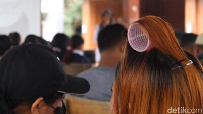 Pemandu Karaoke di Blora Dapat Kartu Pengenal, Berikut Syaratnya