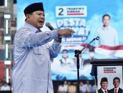 Kampanye Akbar di Sidoarjo, Prabowo Bersumpah Berikan Jiwa & Raga untuk Indonesia