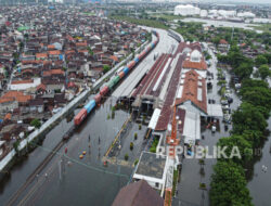 11 KA Masih Harus Memutar Akibat Banjir Semarang