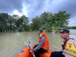 Dua Santriwati Hilang Saat Banjir di Grobogan Masih Dicari!