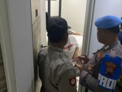 Dua Mahasiswa Semarang Digerebek Polisi saat “Ngamar” di RedDoorz