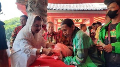 Ciptakan Toleransi Saat Ramadan, Yayasan Kelenteng Sam Poo Kong Kota Semarang Bagikan 5 Ton Beras