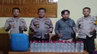 Polsek Subah Gelar Operasi KRYD, Amankan 70 Botol Miras