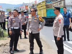 Satlantas Polresta Cilacap Berupaya Cegah Macet di Simpang Tiga Sampang dan Perlintasan KA Randegan