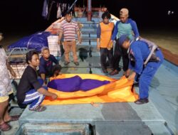Satpolairud Polresta Pati Bantu Evakuasi Jenazah ABK yang Meninggal di Kapal