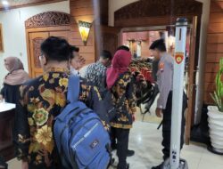 Polrestabes Semarang Amankan Rapat Rekapitulasi Penghitungan Suara Tingkat Kota Semarang