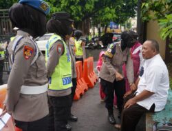 Tim Dokkes Polres Batang Layani Kesehatan Personel Selama Operasi Keselamatan Lalu Lintas Candi 2024