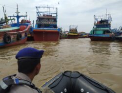 Monitoring Alur Sungai Silugonggo: Langkah Antisipatif Tim Terpadu Maritim
