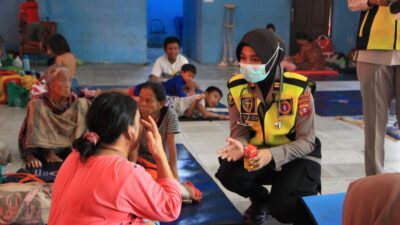 Rumkit Bhayangkara Cek Kesehatan 189 Korban Banjir di Kota Palangka Raya