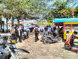 Personel Sat Samapta Polres Sukamara Patroli Dialogis Sekitaran Pelabuhan Tangsi
