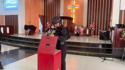 Sterilisasi di Gereja Jelang Perayaan Paskah, Brimob Kalteng Antisipasi Gangguan