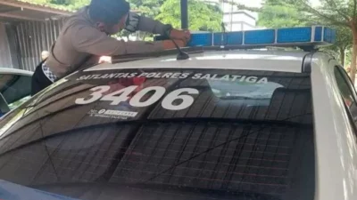 Respons Keluhan Warga, Polres Salatiga Pasang Stiker di Lampu Rotator Mobil Polisi