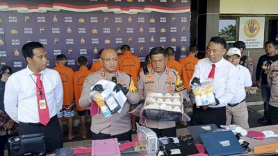 9 Pelaku Pengedar Narkoba Sabu 1,98 gram dan 25 Ribu butir Obat – obatan Terlarang ditangkap Polres Batang