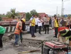Jembatan Comal Diperbaiki, Polres Pemalang Berlakukan Pengalihan Arus Lalu Lintas